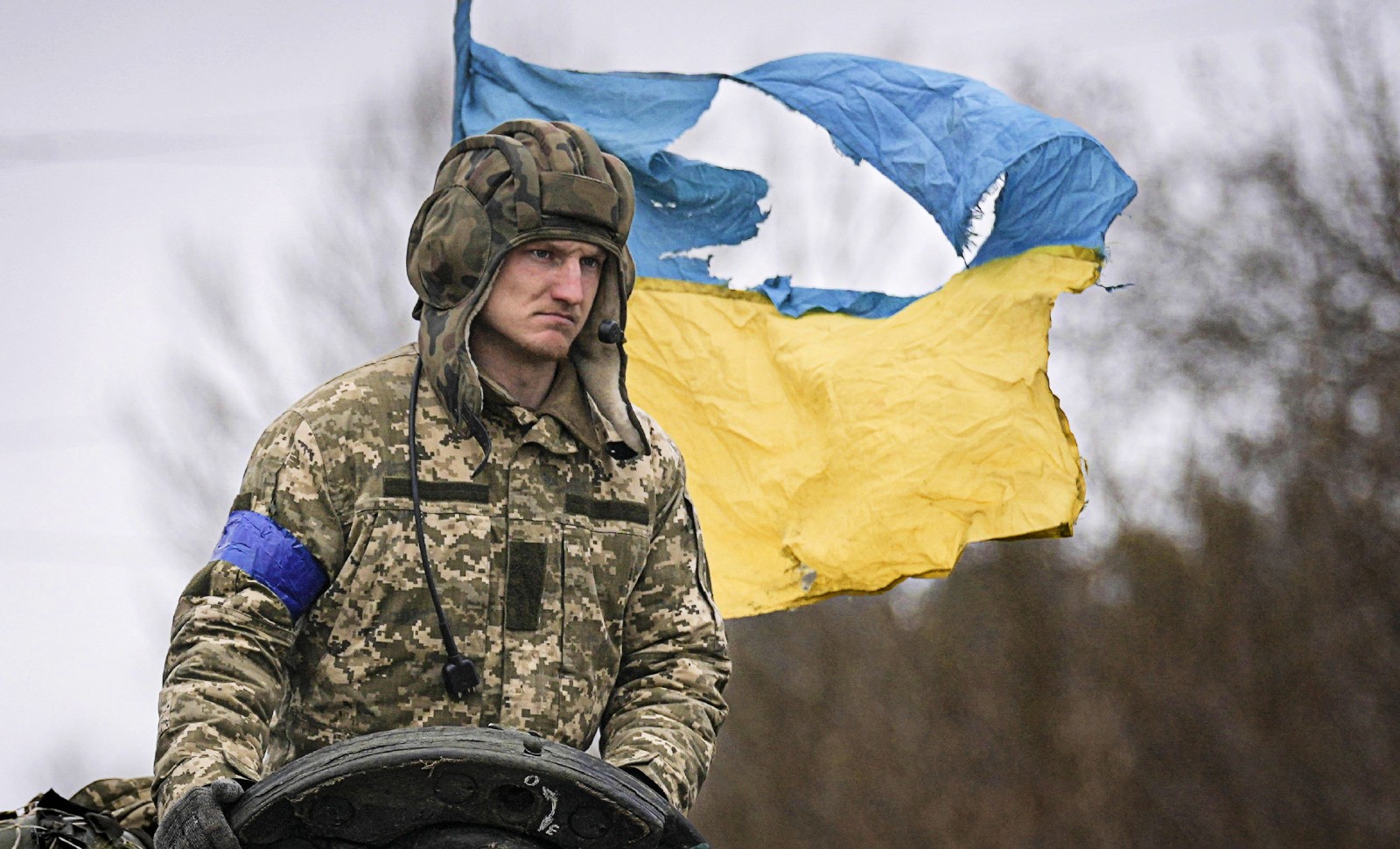 Amnesty international dénonce la stratégie militaire ukrainienne qui met les civils en danger